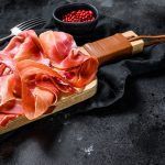 ¿Cómo Identificar un Jamón Ibérico de Calidad?